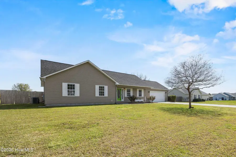 128 Airleigh Place, Richlands, NC 28574 - #2