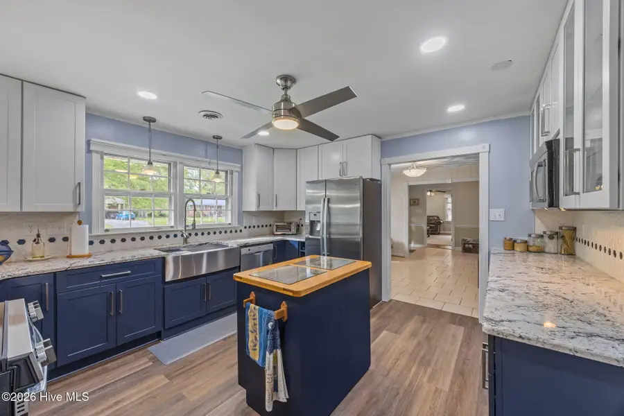 1104 Longview Drive, New Bern, NC 28562 - #3