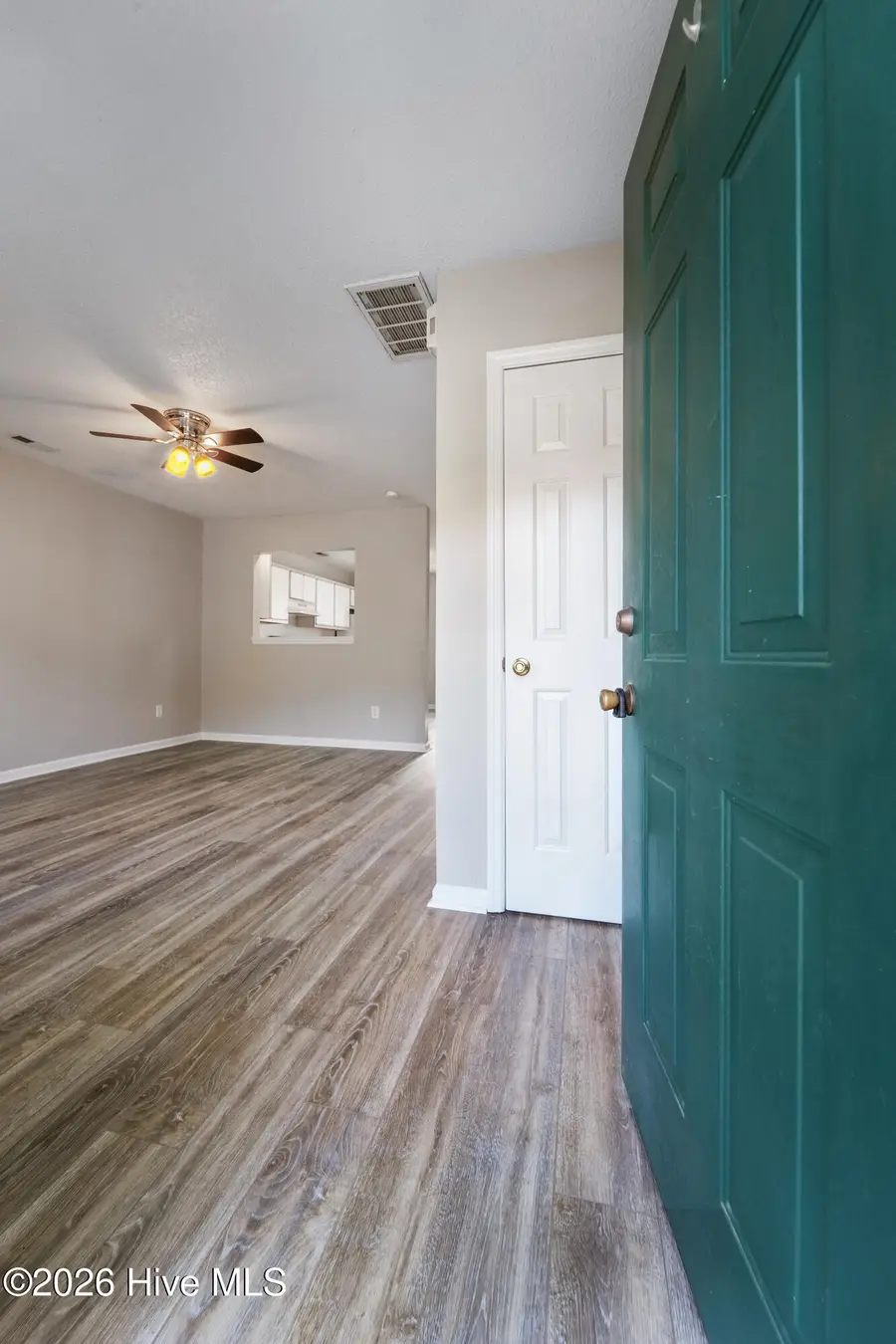 207 Pinegrove Court, Jacksonville, NC 28546 - #2