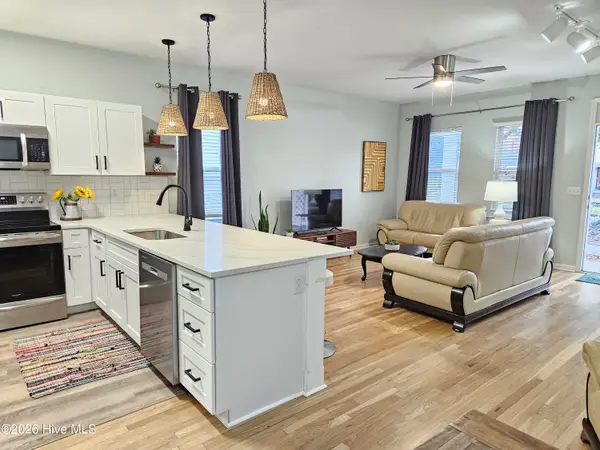 808 N 5th Avenue, Wilmington, NC 28401