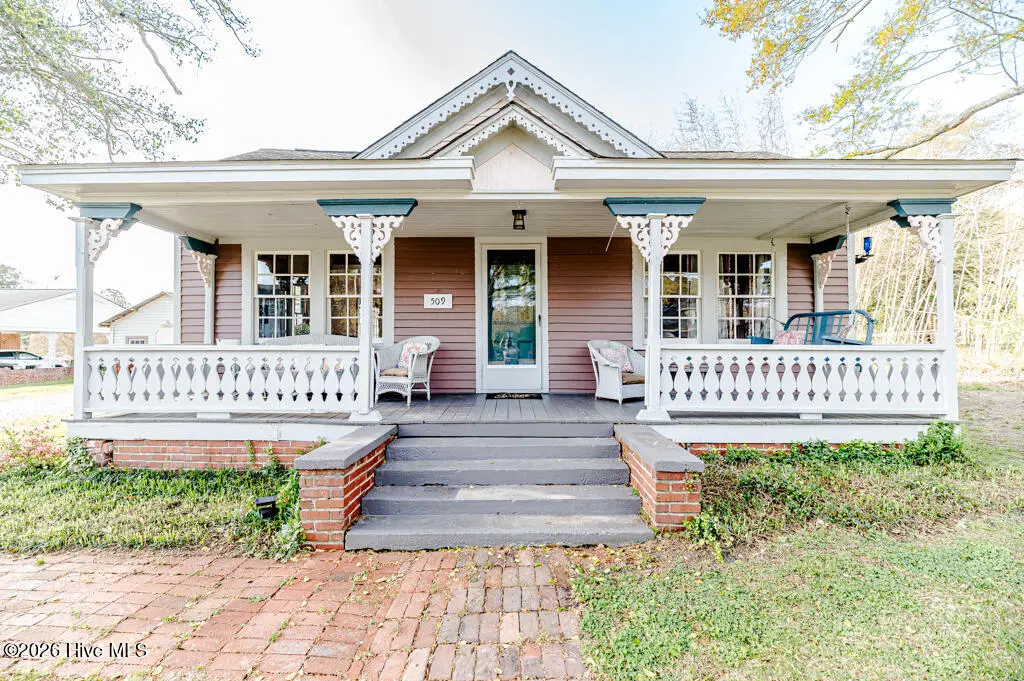 509 Carthage Street, Cameron, NC 28326 - #1