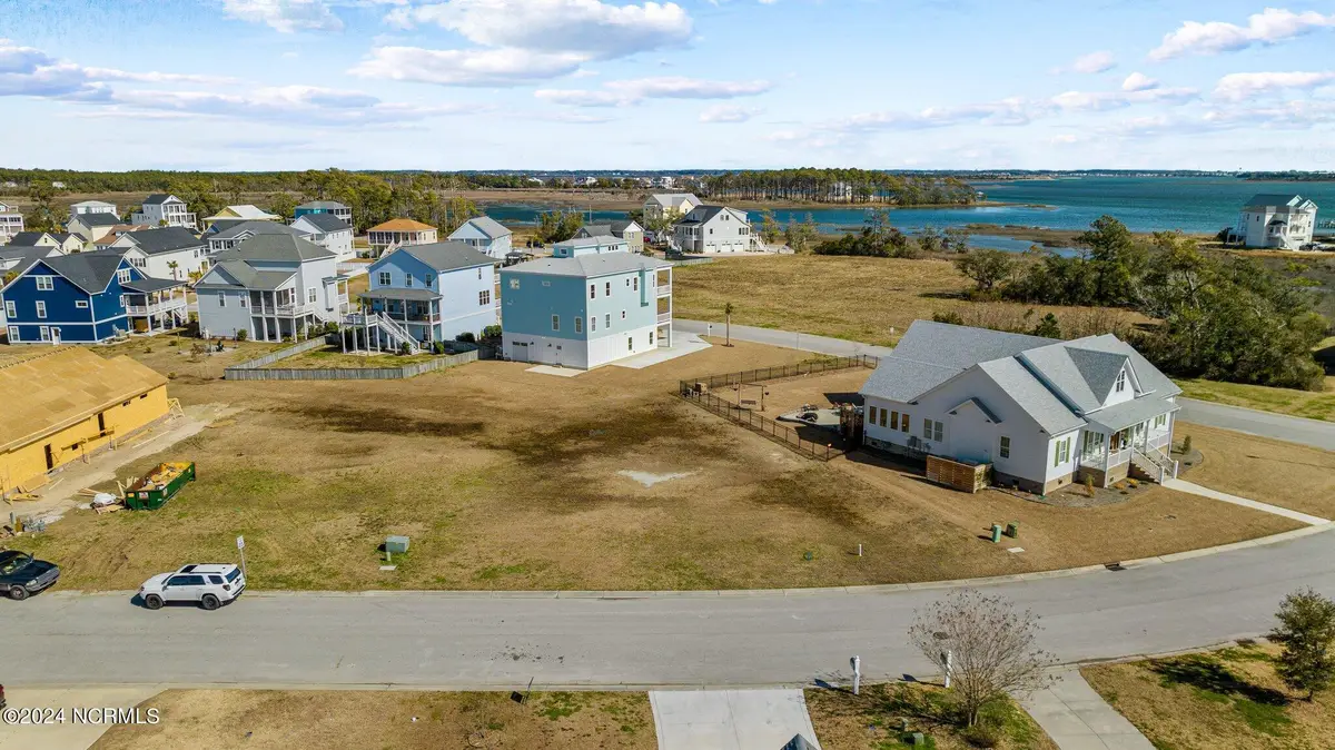 1302 Fathom Way, Morehead City, NC 28557 - #1