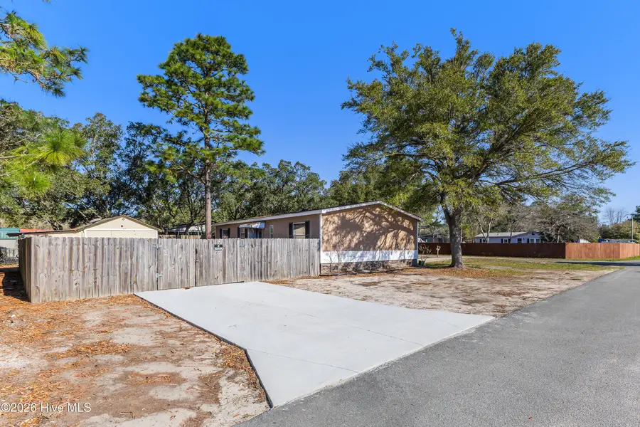 4690 Port Loop Road Se, Southport, NC 28461 - #3