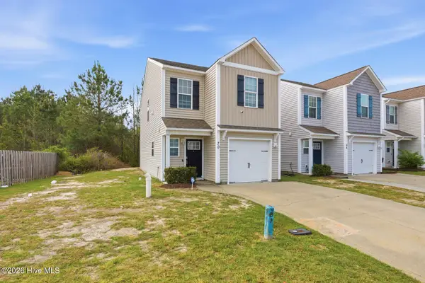 70 Thornbury Drive, Rocky Point, NC 28457