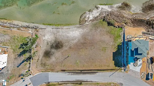 4729 S Shore Drive, Morehead City, NC 28557