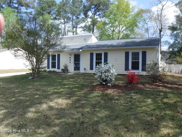 624 Shadowridge Road, Jacksonville, NC 28546