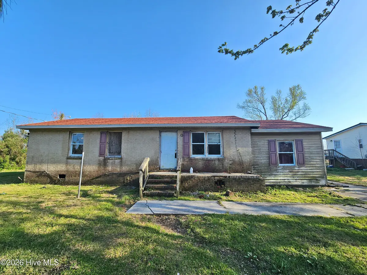 1729 Swamp Road, Engelhard, NC 27824 - #1