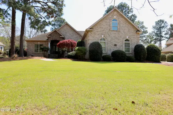 129 Beacon Ridge Drive, West End, NC 27376