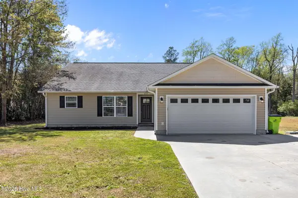 517 Hollywood Boulevard, Havelock, NC 28532