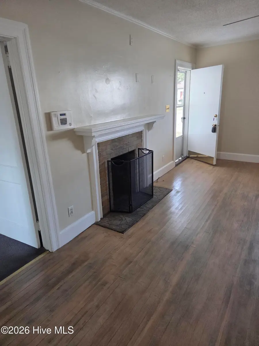 604 Hines Avenue, Kinston, NC 28504 - #3