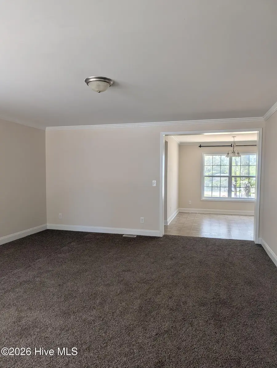 217 Queens Road, Jacksonville, NC 28540 - #2