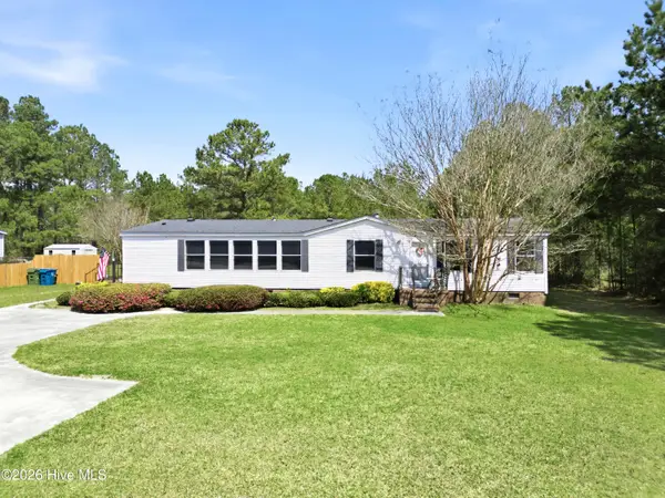 275 Folkstone Road, Holly Ridge, NC 28445