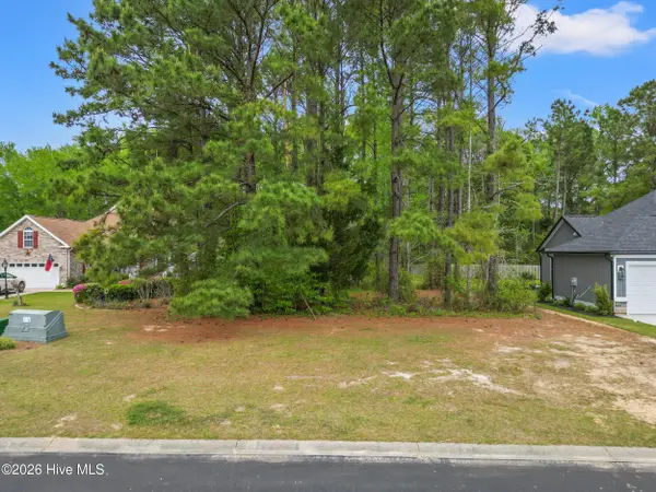 602 Lathrop Court Nw, Calabash, NC 28467