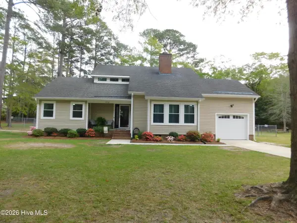 12501 Cypress Drive, Laurinburg, NC 28352