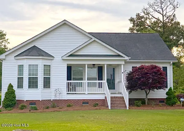125 Trails End Lane, Whiteville, NC 28472