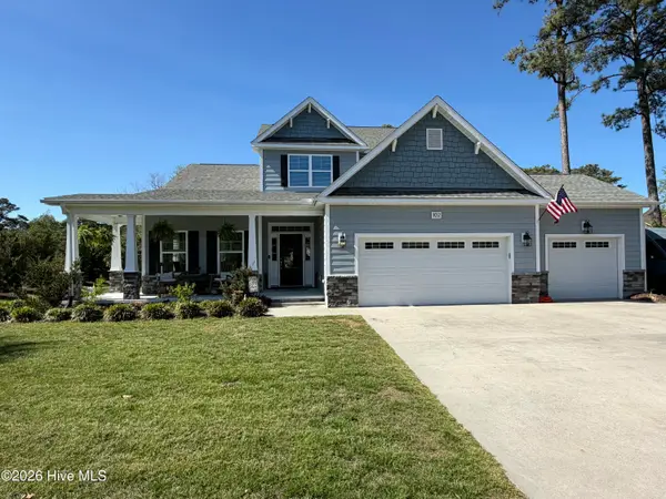 102 Golf Terrace Drive, Hampstead, NC 28443