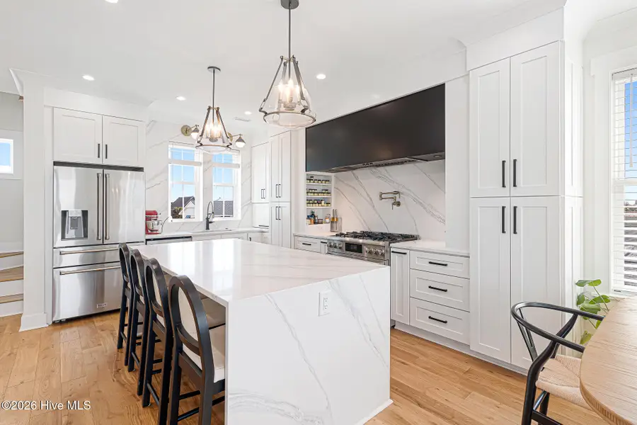 524 N Kinston Avenue, Atlantic Beach, NC 28512 - #2