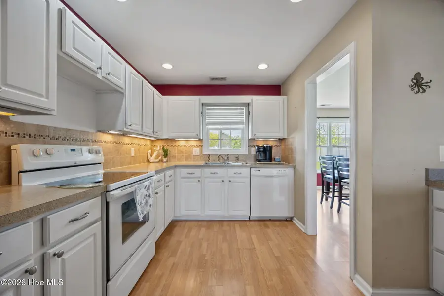 206 Rutledge Avenue, Beaufort, NC 28516 - #3