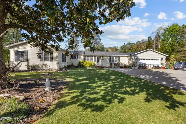 855 Belgrade Swansboro Road, Stella, NC 28582