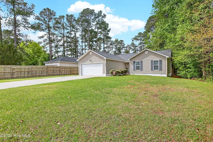 300 Parkwood Drive, Jacksonville, NC 28546 - #2