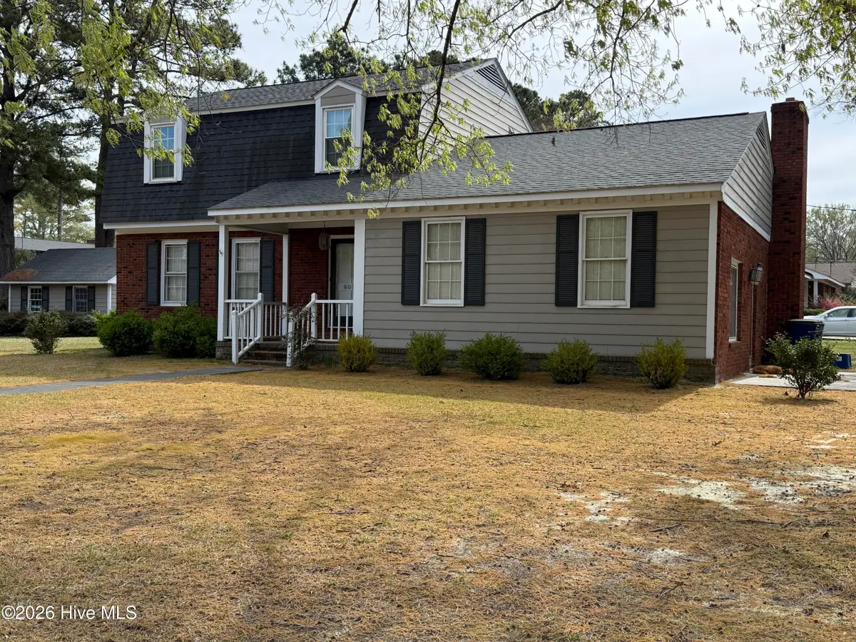 907 Chestnut Drive, Smithfield, NC 27577 - #1