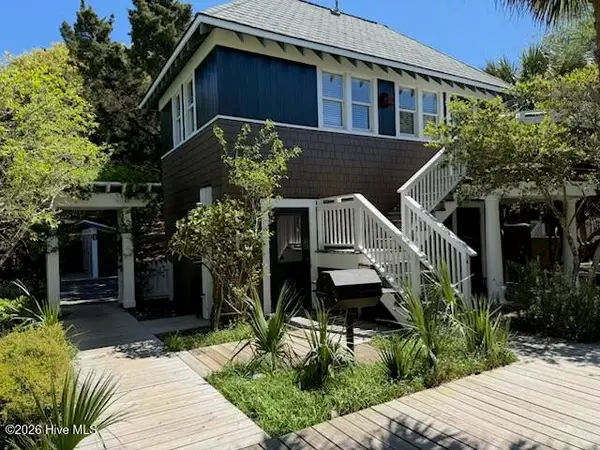 21/25 Earl Of Craven Court #Crofter Rights, Bald Head Island, NC 28461