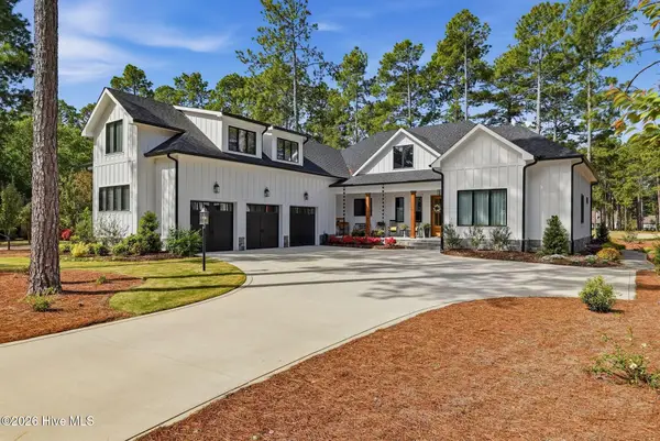 28 Augusta Drive, Southern Pines, NC 28387