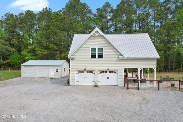 417 Reaves Ferry Road, Nakina, NC 28455
