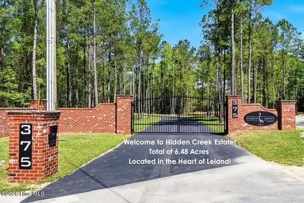 375 & 383 Wolfridge Road Ne, Leland, NC 28451