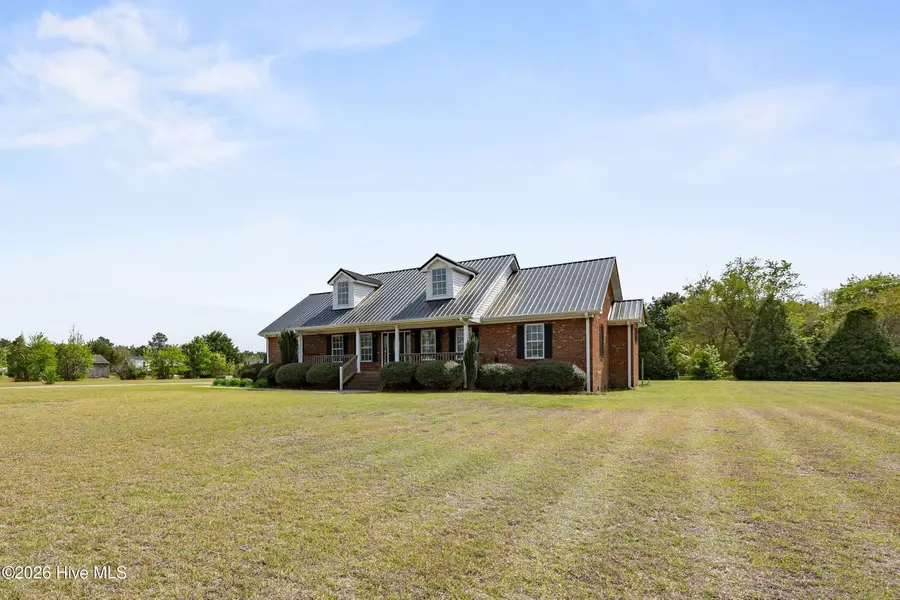 3032 S Nc 50 Highway, Beulaville, NC 28518 - #2