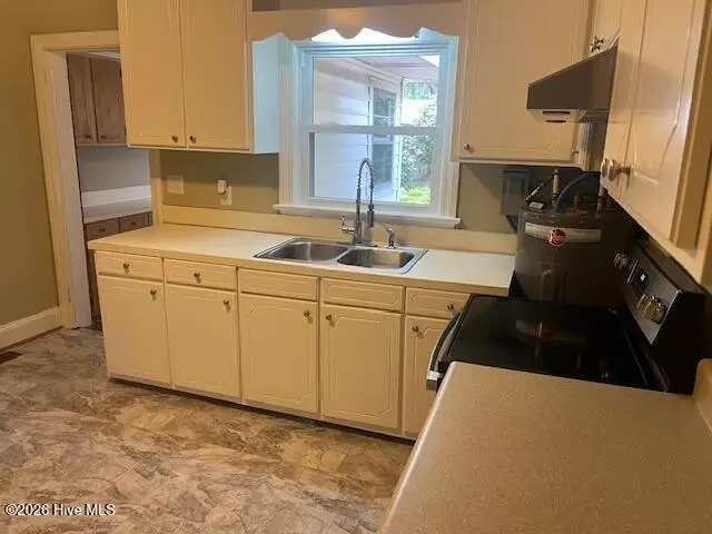 708 Piedmont Avenue, Rocky Mount, NC 27803 - #2