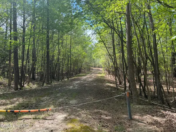 1016r Cedar Lane, Seven Lakes, NC 27376