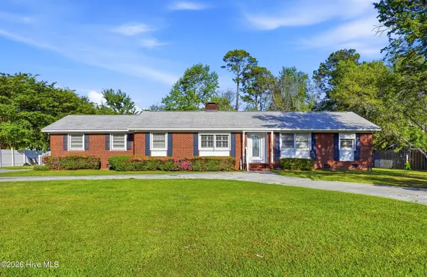 327 Pinecliff Drive, Wilmington, NC 28409