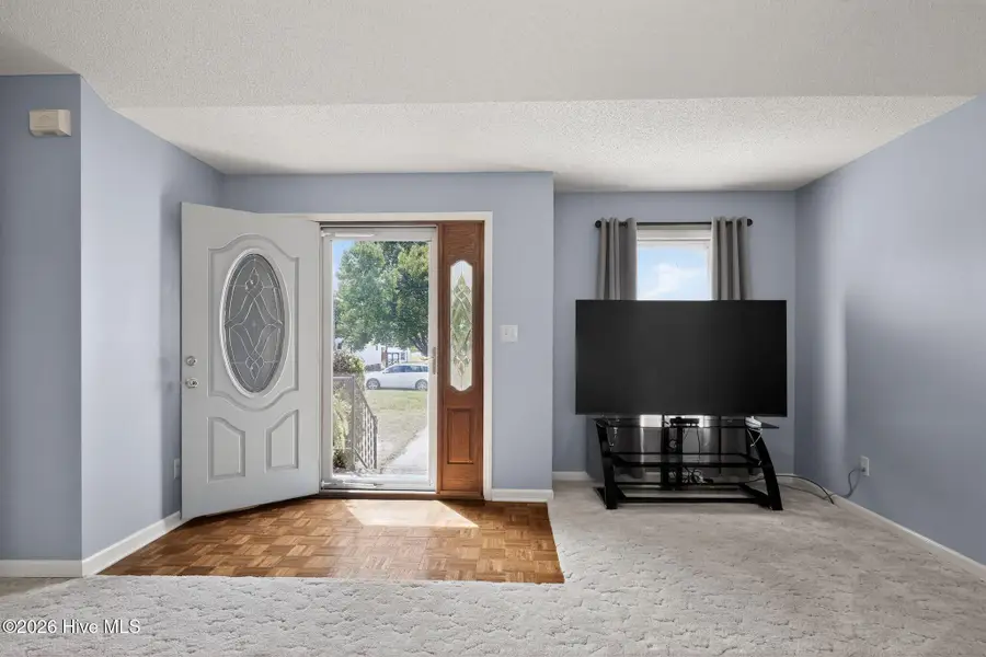 101 Erin Lane, Thomasville, NC 27360 - #3