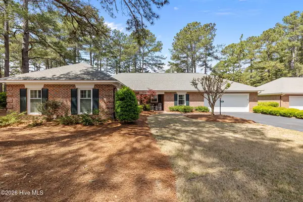 35 Courtney Place, Southern Pines, NC 28387