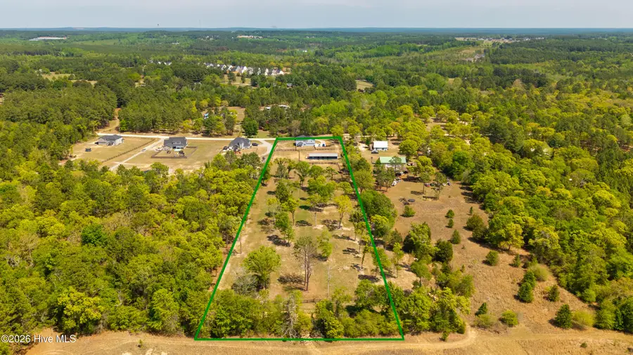 392 Buffalo Creek Road, Raeford, NC 28376 - #2