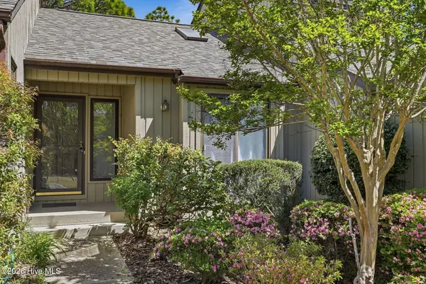 30 Lake Pinehurst Villas Road, Pinehurst, NC 28374