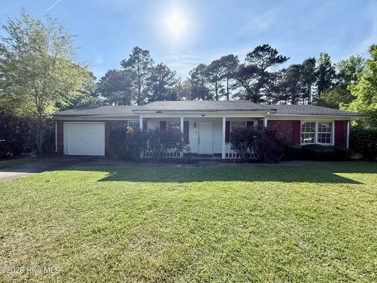 201 Greenbriar Drive, Jacksonville, NC 28546 - #1