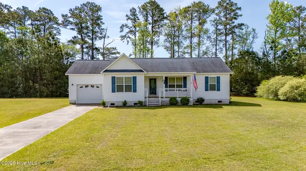 452 Woodland Drive, Swansboro, NC 28584
