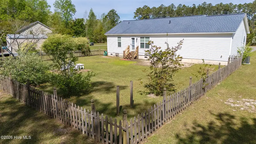 452 Woodland Drive, Swansboro, NC 28584 - #3