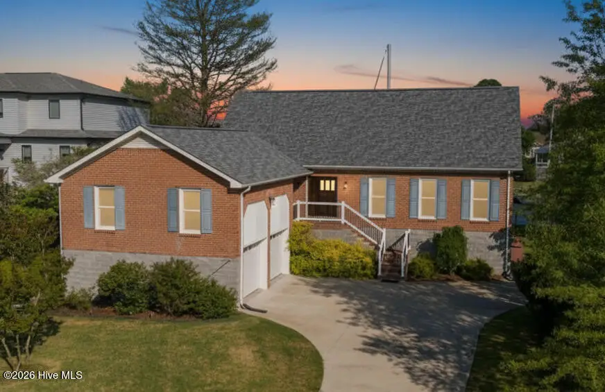 904 Coral Court, New Bern, NC 28560 - #1