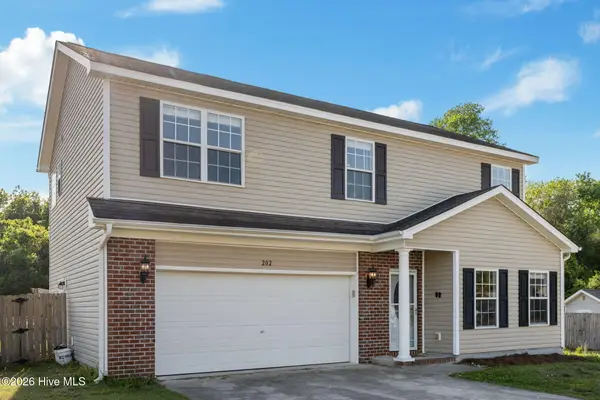 202 Bonanza Drive, Richlands, NC 28574