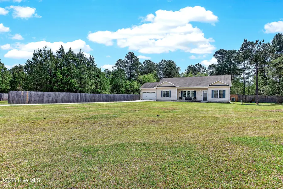 112 Lilac Lane, Richlands, NC 28574 - #2