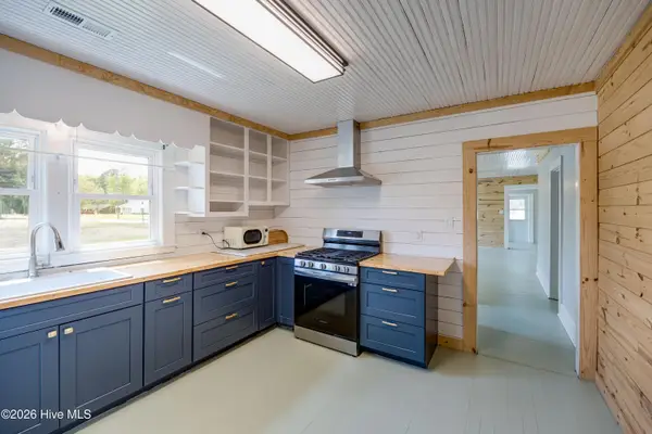 258 Main Street, Pinetown, NC 27865