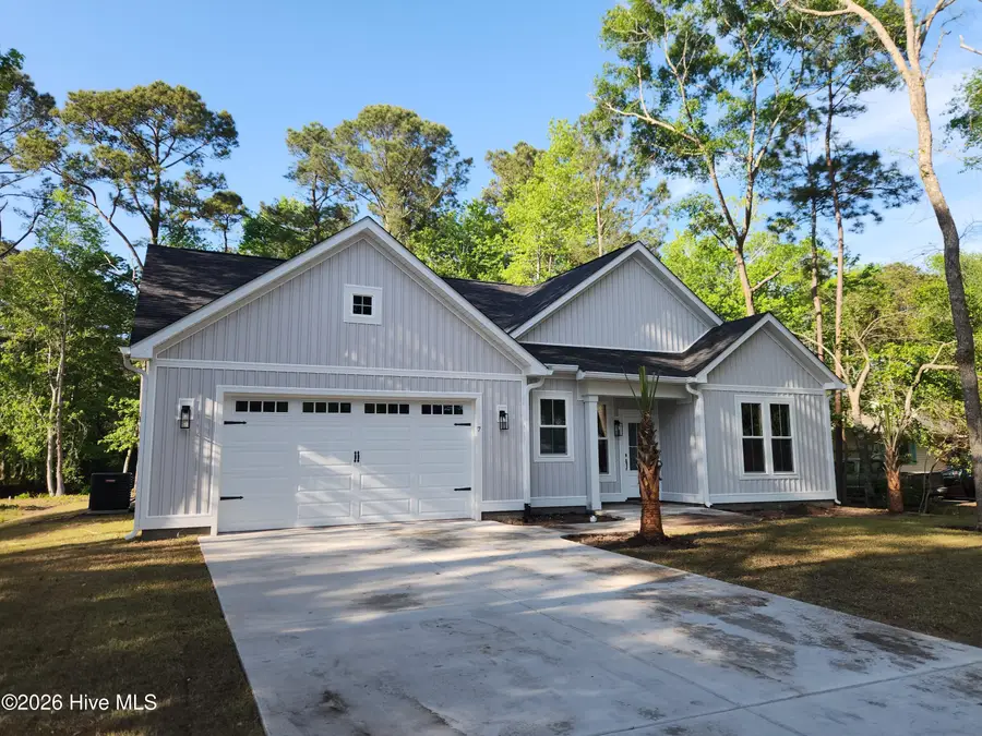 7 Lakeview Court, Carolina Shores, NC 28467 - #3