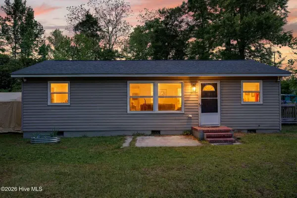 555 Cedar Street, Bolton, NC 28423