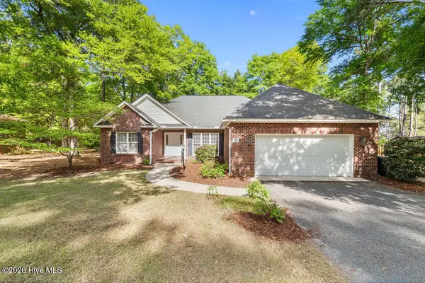 30 Oakmont Circle, Pinehurst, NC 28374