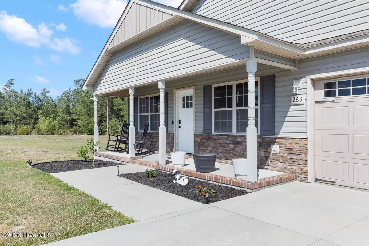 263 Rowland Drive, Richlands, NC 28574 - #1