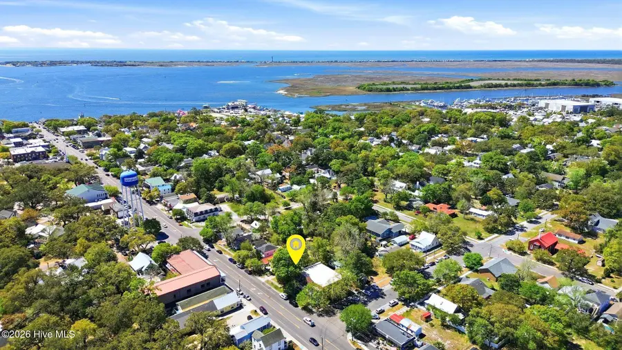 413 N Howe Street, Southport, NC 28461 - #3