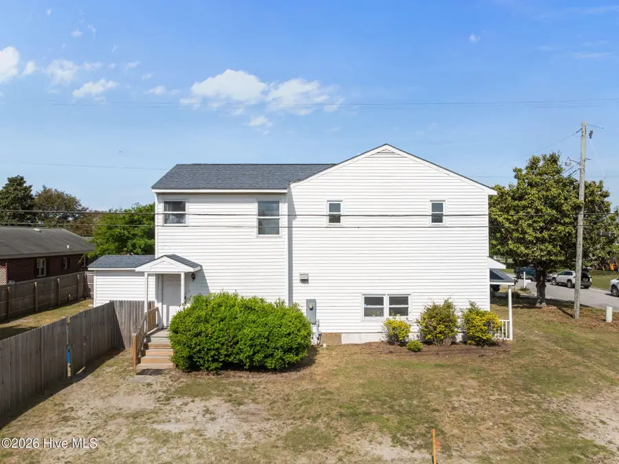 2501 Avery Street, Morehead City, NC 28557 - #3